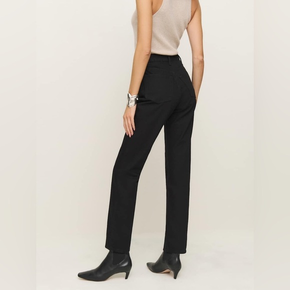 Cynthia High Rise Straight Jeans - Rigid Denim in Black | Size 31 - Picture 4 of 5